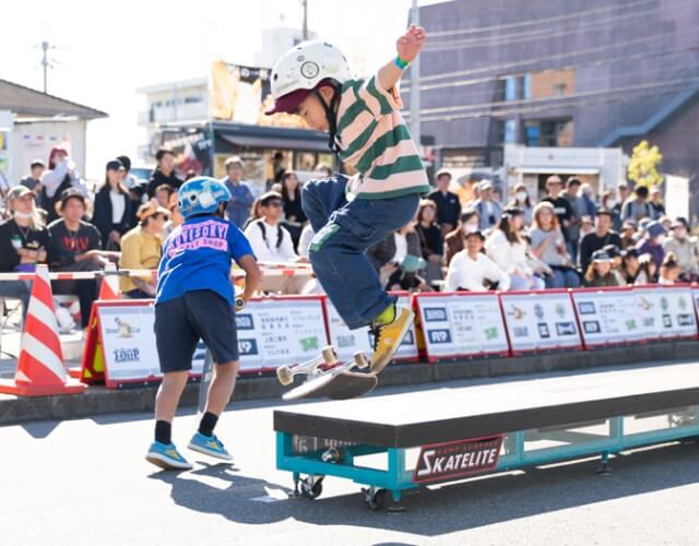 カーブボックス